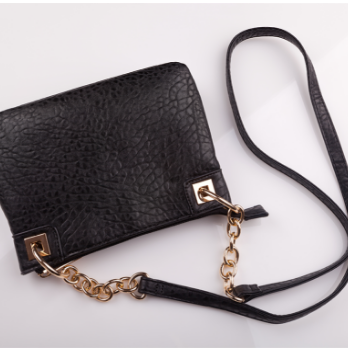 Mẫu túi đen cutout