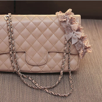 Mẫu hình ảnh cắt bỏ nền túi màu be